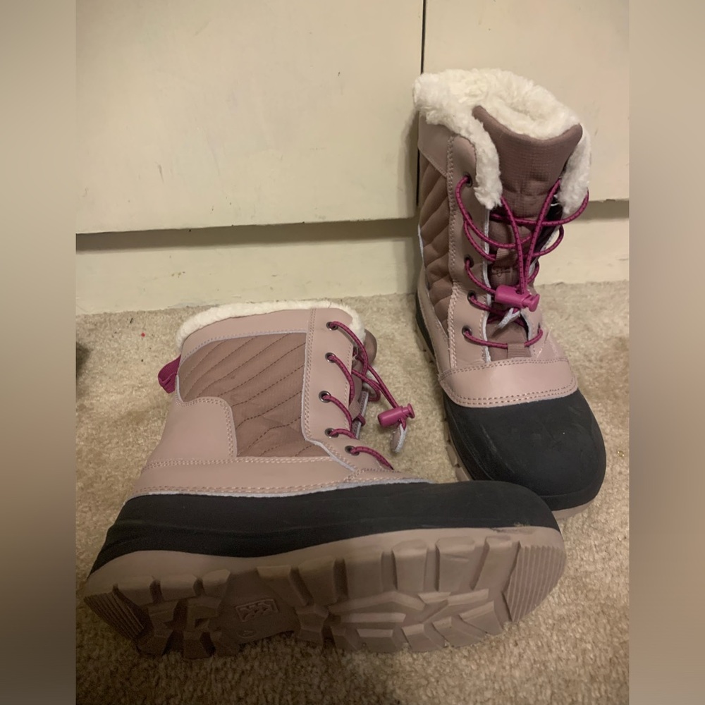 All in motion fur lined girls snow boots